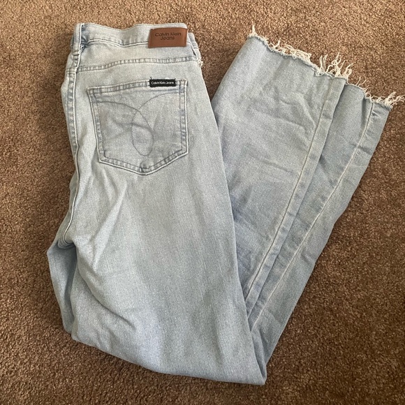 Calvin Klein jeans high waisted straight leg - Picture 3 of 4